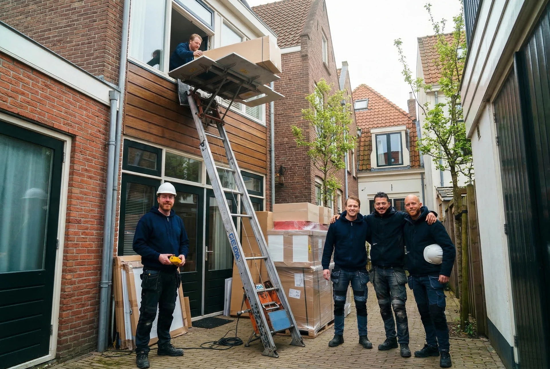 Team met gedalift bij verhuizing in Tilburg